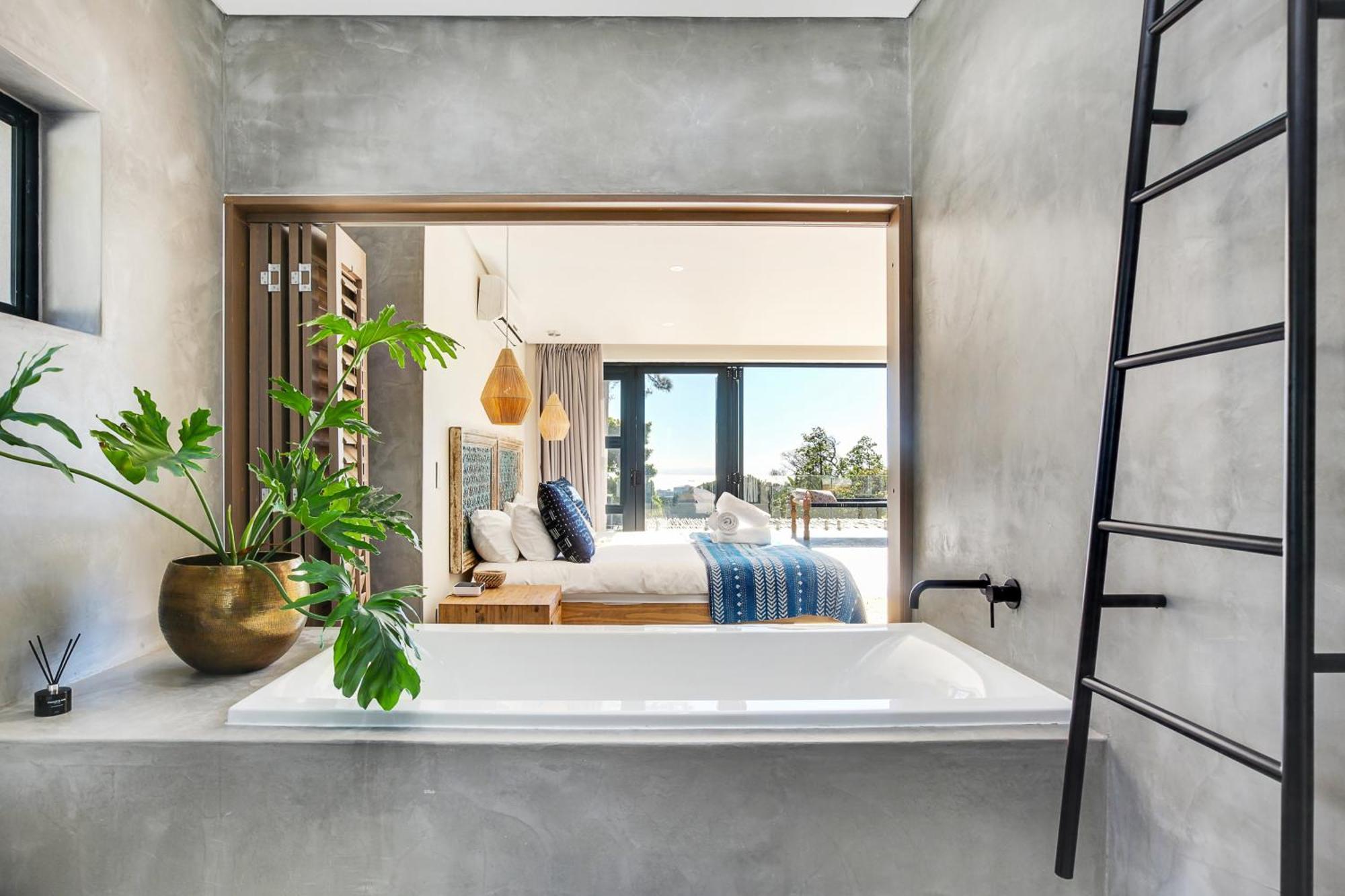 Solar-Powered Mountain Retreat With Natural Pool Cape Town Bagian luar foto