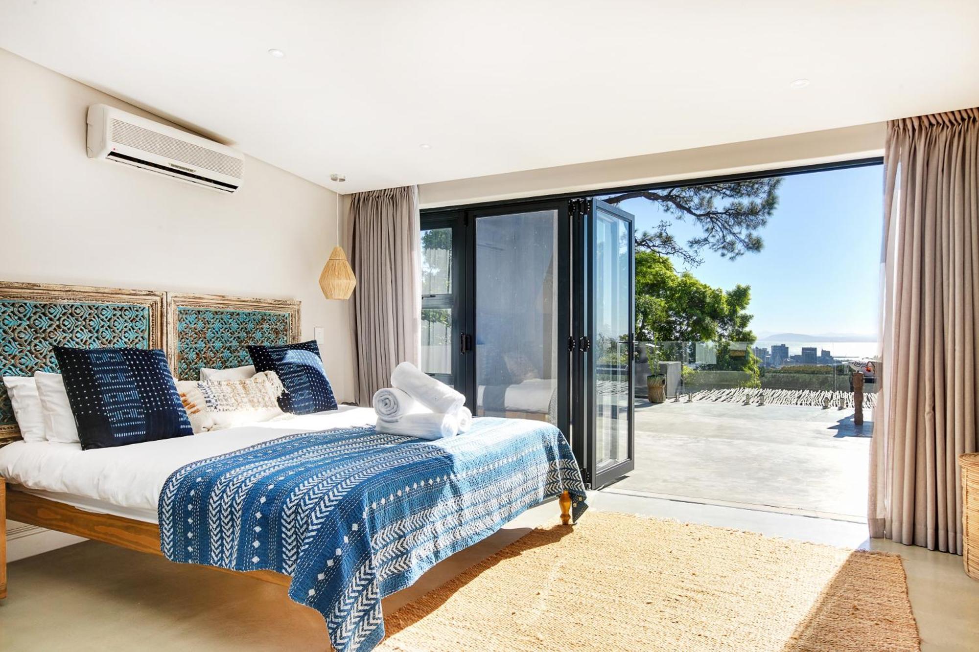 Solar-Powered Mountain Retreat With Natural Pool Cape Town Bagian luar foto