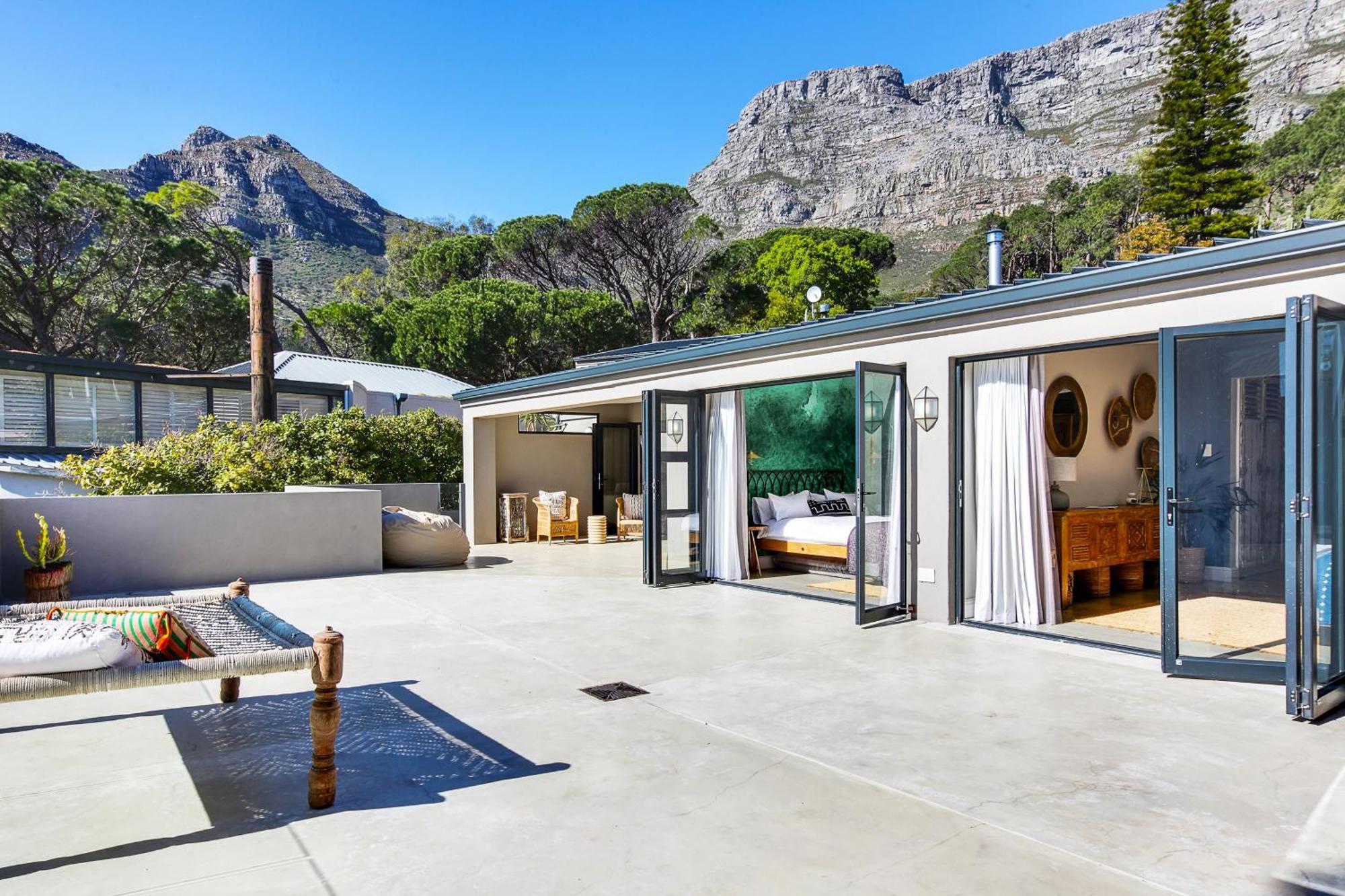 Solar-Powered Mountain Retreat With Natural Pool Cape Town Bagian luar foto